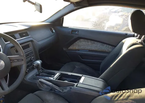 2011 Ford Mustang V6 from USA, damaged, VIN 1ZVBP8AM8B5125142